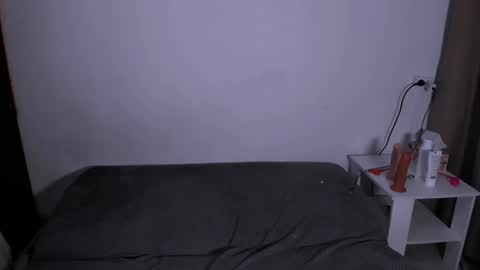 hi Im Mina  online show from 02/07/25, 01:15