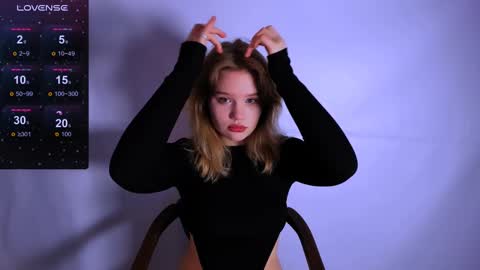 hi Im Mina  online show from 02/11/25, 01:31