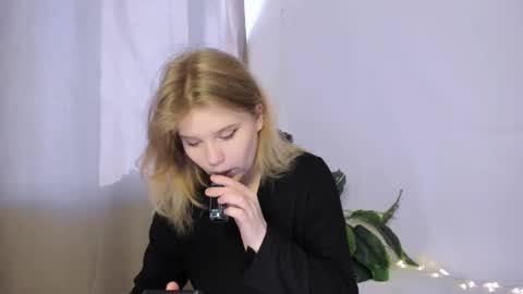hi Im Mina  online show from 03/11/25, 01:26