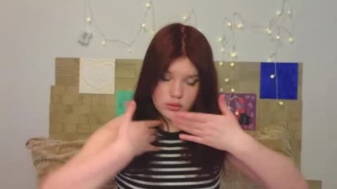 hi Im Mina  online show from 05/18/26, 05:24