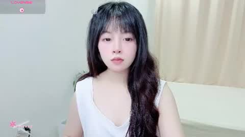 Snapshot of minaaaa69879 chatting on 07/13/26, 02:14 Na online show from 07/13/26, 02:14
