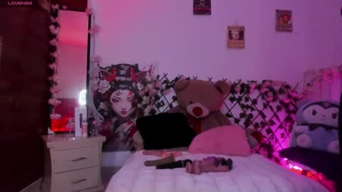 minami_nakamura online show from 01/19/26, 04:38