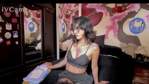 Suki 3 online show from 02/22/26, 07:01