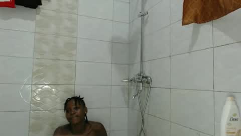 minatah6 online show from 11/09/25, 12:14