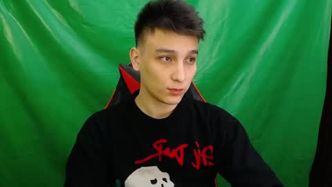 MINATO online show from 09/30/25, 10:48