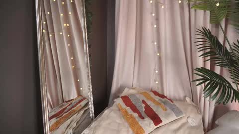 Snapshot of mind__game chatting on 11/09/25, 06:12 Frances Next streams Thu Fri Sat 8am - 4pm GMT3 online show from 11/09/25, 06:12