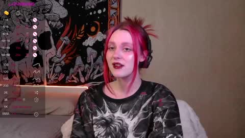 Snapshot of mine_doll chatting on 05/30/26, 04:48 Anny online show from 05/30/26, 04:48