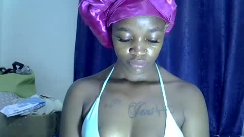 VERONICA MUTAMBI online show from 07/01/26, 03:52