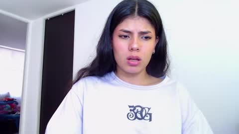 Snapshot of mini_sky chatting on 02/25/26, 01:32 mini_sky online show from 02/25/26, 01:32