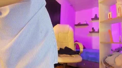 miniadelf online show from 02/09/26, 08:46