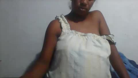Snapshot of minie4tina chatting on 03/12/26, 05:13 Minie4Tina online show from 03/12/26, 05:13