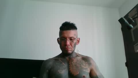 Snapshot of miniimgra chatting on 09/21/25, 08:21 miniimgra online show from 09/21/25, 08:21