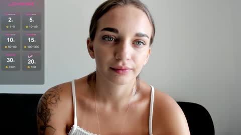 Maya online show from 01/06/25, 02:58