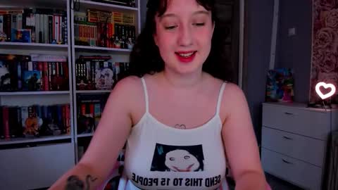 Ariana online show from 11/22/25, 06:34