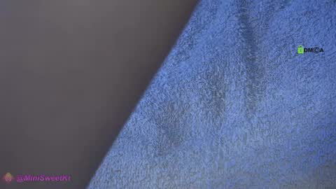 Kate online show from 09/24/25, 05:00