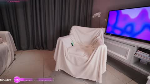 minnie_jin online show from 09/20/25, 01:56