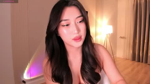 minnie_jin online show from 05/21/26, 02:24