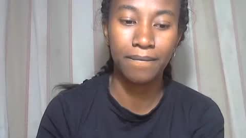 minouch211907 online show from 11/10/25, 04:17