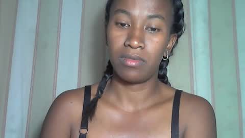 minouch211907 online show from 01/11/26, 06:02