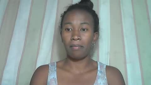 minouch211907 online show from 01/17/26, 10:53