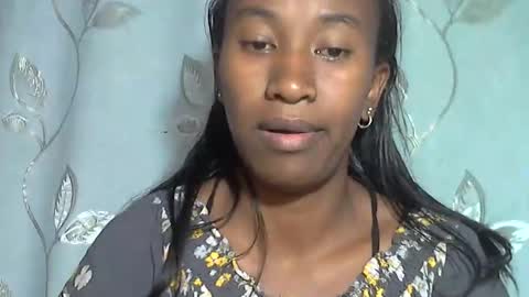 minouch211907 online show from 04/06/26, 04:21