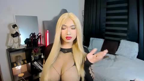 MARIANE online show from 02/15/26, 06:37