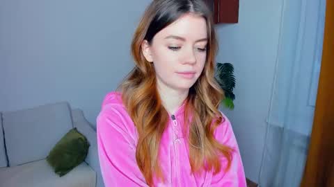 Linda online show from 01/09/26, 06:49