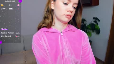 Snapshot of mintykisss chatting on 02/20/26, 07:43 Linda online show from 02/20/26, 07:43