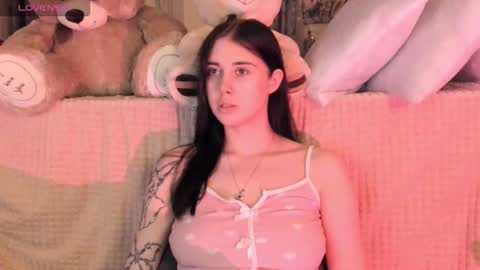 Hi Im Naomi online show from 01/11/26, 01:43