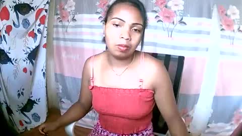 Snapshot of miorah chatting on 01/16/25, 06:03 miorah online show from 01/16/25, 06:03