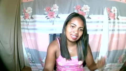 Snapshot of miorah chatting on 01/23/25, 05:56 miorah online show from 01/23/25, 05:56