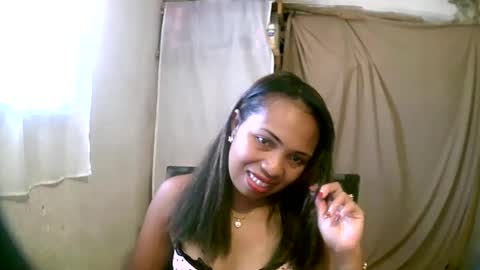 Snapshot of miorah chatting on 02/13/25, 06:52 miorah online show from 02/13/25, 06:52