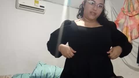 mira_cherry online show from 10/19/25, 06:14