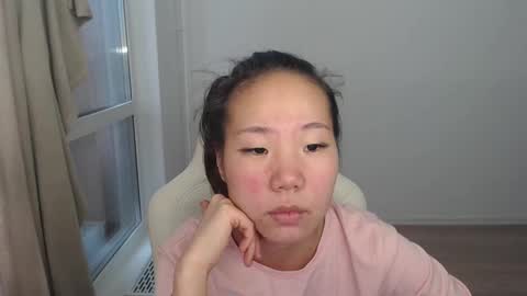 mira_g online show from 03/10/25, 11:42