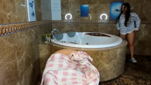 Mira online show from 12/05/24, 02:31