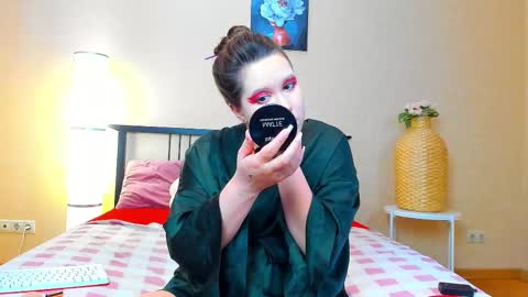 Mira online show from 03/11/25, 08:41