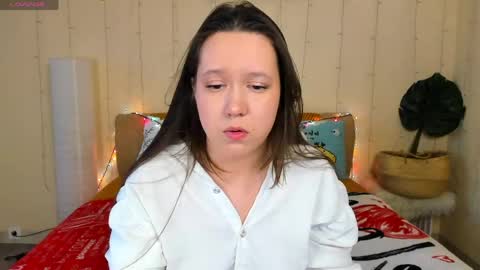 Snapshot of mira_karter chatting on 05/15/26, 05:25 Mira online show from 05/15/26, 05:25