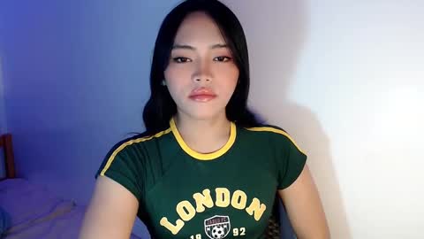 Snapshot of mira_luna222 chatting on 12/26/24, 12:36 Mira Bella online show from 12/26/24, 12:36