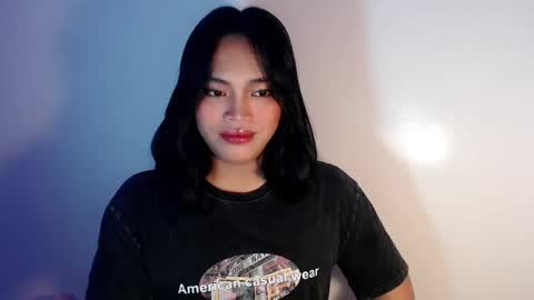 Snapshot of mira_luna222 chatting on 02/12/25, 10:48 Mira Bella online show from 02/12/25, 10:48