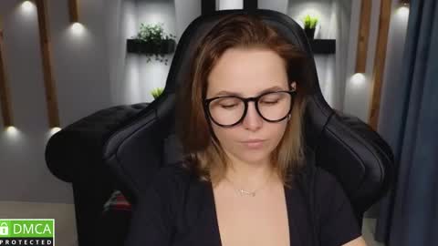 Mira online show from 12/21/24, 07:35