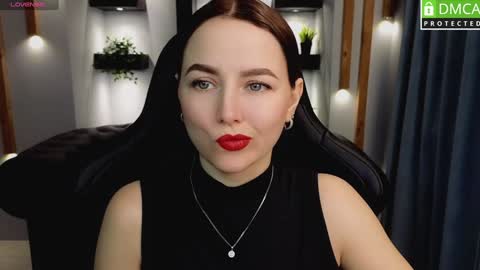 Mira online show from 02/02/25, 01:23