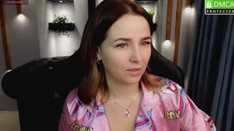 Mira online show from 02/06/25, 01:16