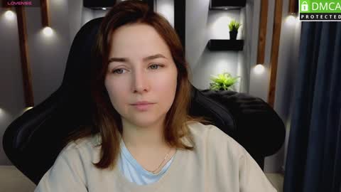 Mira online show from 02/09/25, 01:44