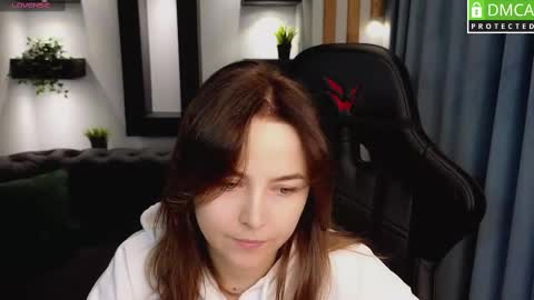 Mira online show from 03/02/25, 08:05