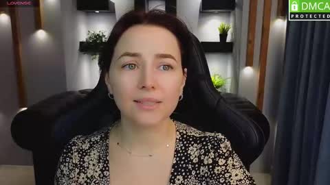 Mira online show from 03/06/25, 01:27