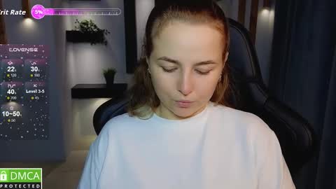 Mira online show from 09/28/25, 08:09