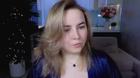 Mira online show from 03/06/26, 01:35