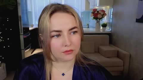 Mira online show from 03/26/26, 02:06