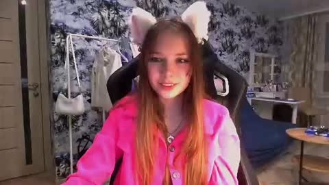 Snapshot of mira_princess chatting on 06/30/26, 08:21 MIRAcle online show from 06/30/26, 08:21