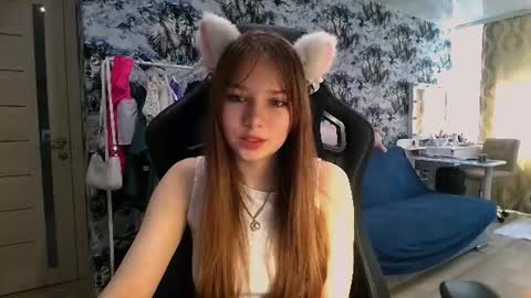 Snapshot of mira_princess chatting on 07/08/26, 10:42 MIRAcle online show from 07/08/26, 10:42